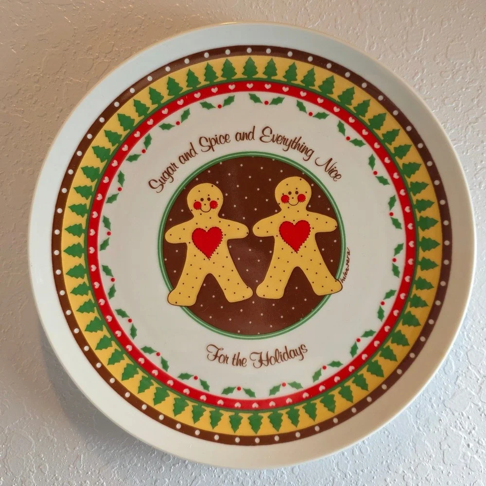 Vintage Papel Helen Sara Gingerbread‎ Man Christmas Plate Sugar Spice Whimsical